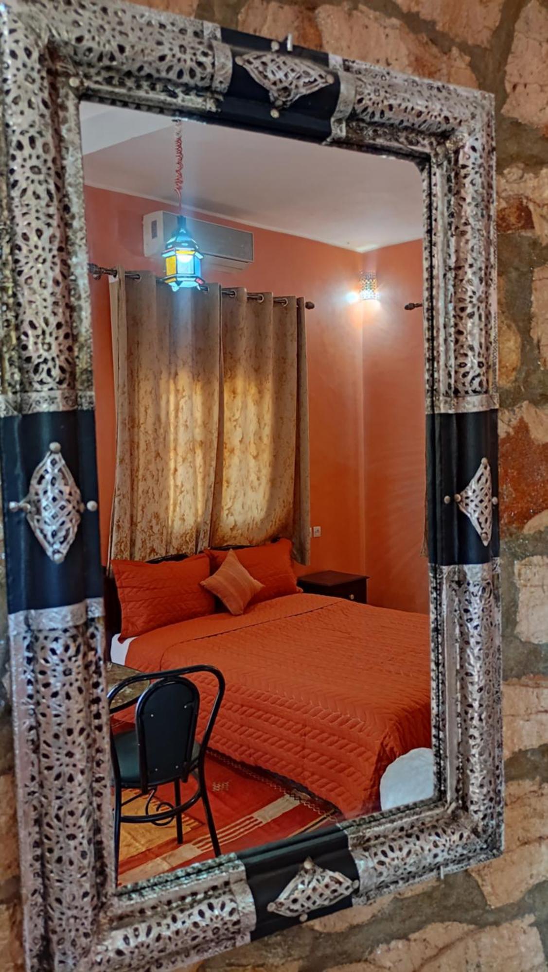 Hotel Camping Le Soleil Тингир Экстерьер фото
