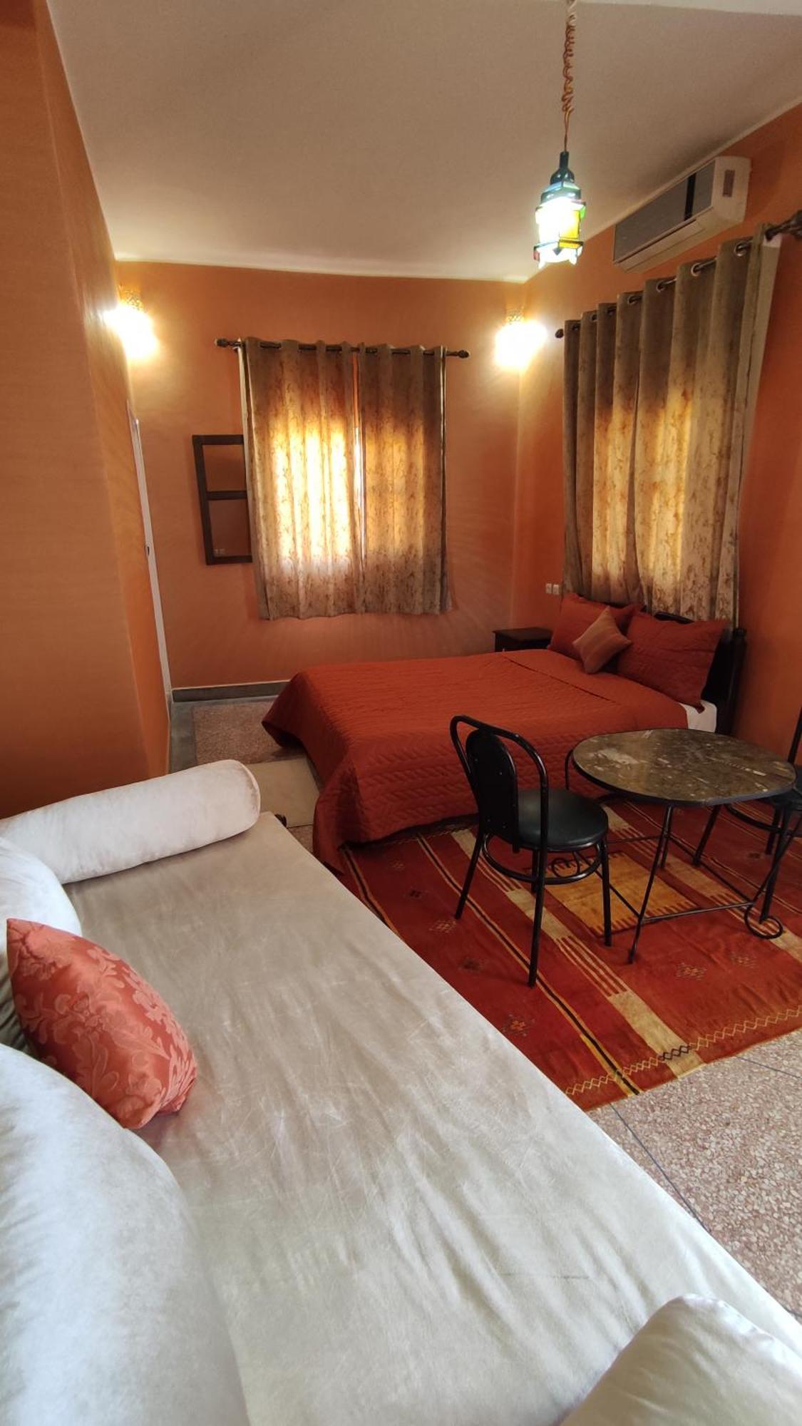 Hotel Camping Le Soleil Тингир Экстерьер фото